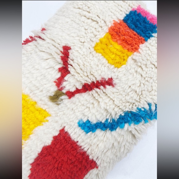 *SOLD* New Colorful Azilal Moroccan Pillow Cover - Picture 2 of 4